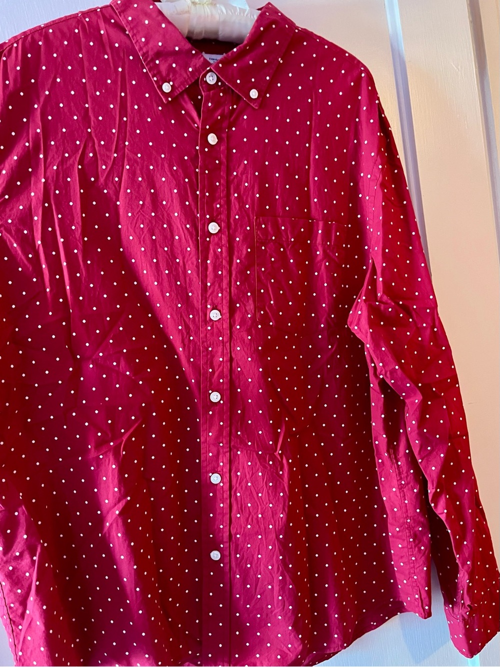 Old Navy Red Polka Dot Button-Up Shirt Kids Boys XL or a Men’s Size Sm Holidays